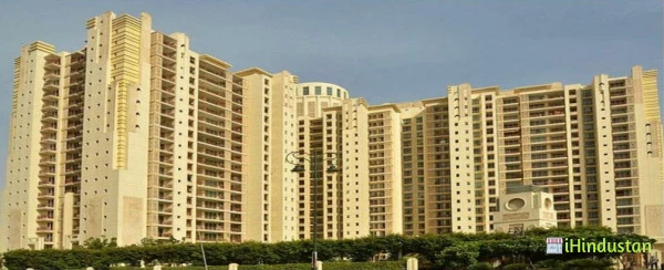 DLF Summit Apartment on Sale in Sector 54 Gurgaon - Gurugram