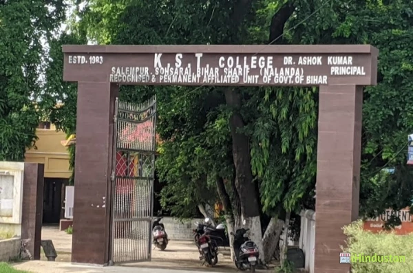 K S T College Salempur