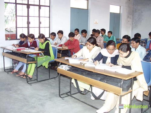 Lal Bahadur Shastri College of Education, Jamalpur