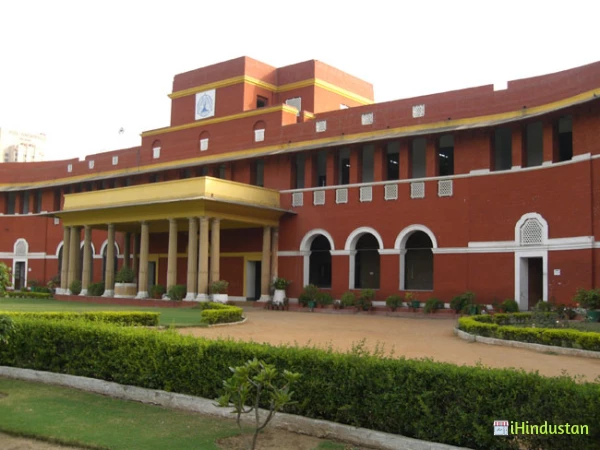 Modern School, Barakhamba Road, Delhi