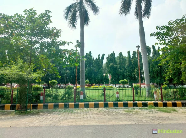 Moti Lal Nehru Medical College, Allahabad