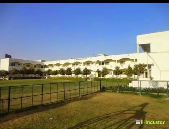 Nehru College