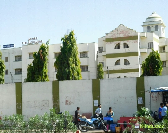 S.N Girls College